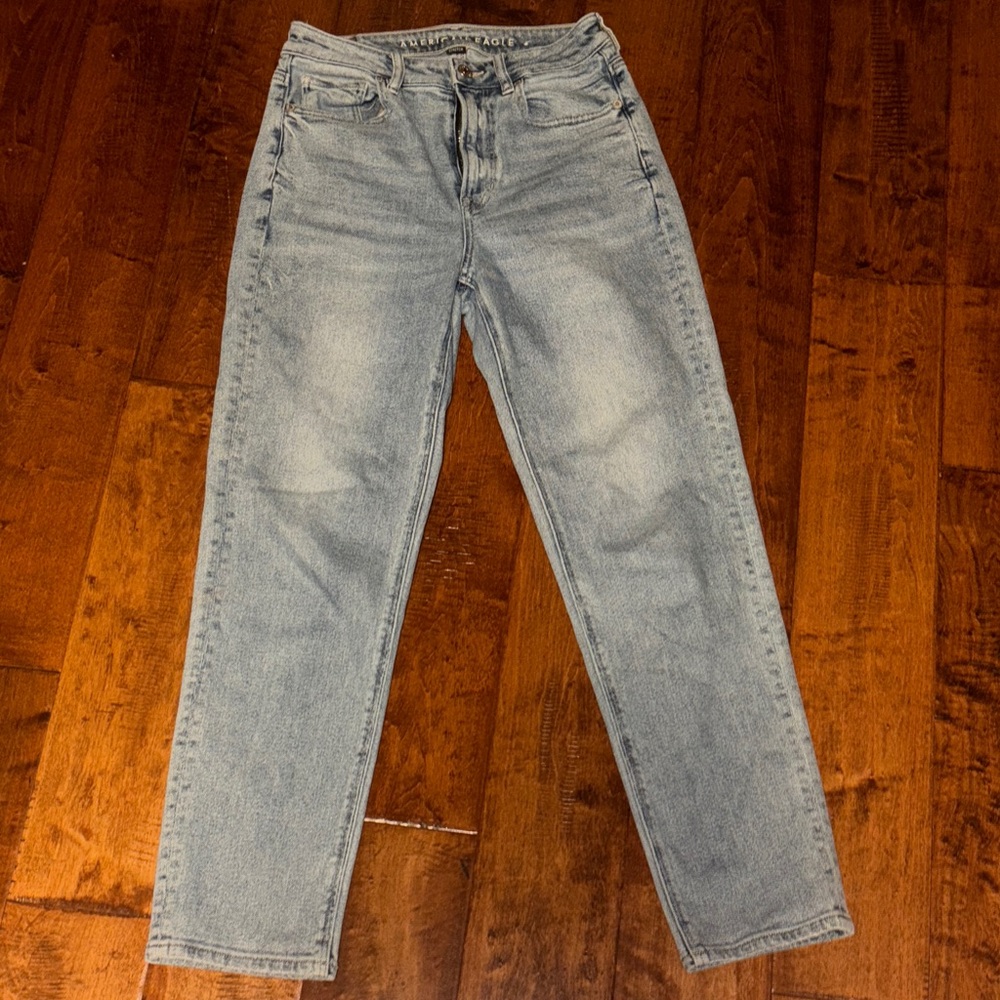 American Eagle Outfitters Light Wash Straight Leg Jeans